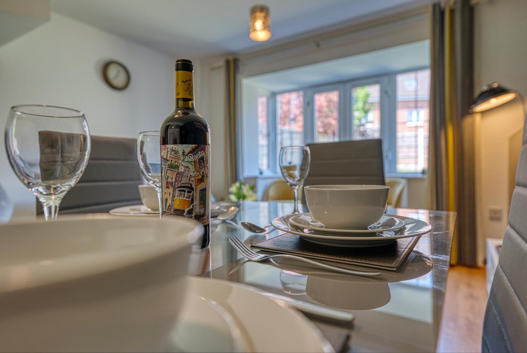 Nec Exhibitor Home, Stay Near Birmingham Airport Экстерьер фото